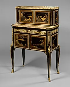 Desk (bonheur du jour)