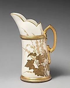Ewer with gold floral motifs
