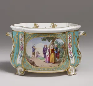 Flower vase (cuvette à fleurs Courteille) (one of a pair)