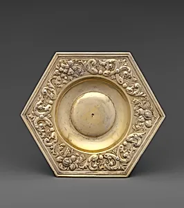 Hexagonal dish (part of a set)