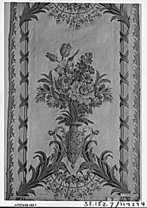 Length of upholstery silk by Philippe de Lasalle|Maison Pernon