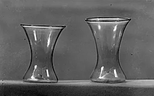Miniature beaker