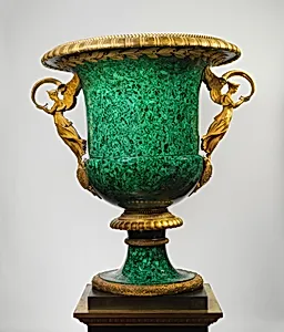 Monumental vase