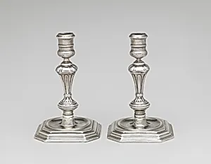 Pair of candlesticks