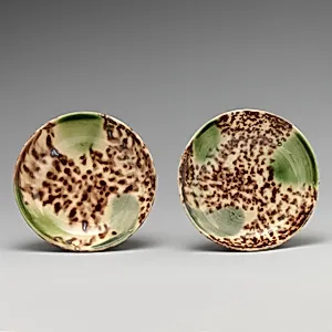 Pair of miniature dishes