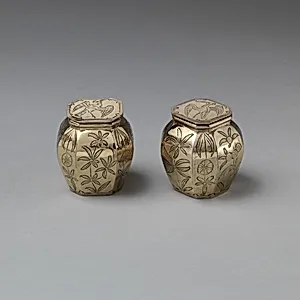 Pair of pomade pots (part of a toilet service)