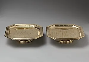 Pair of salvers (part of a toilet service) by William Fowle