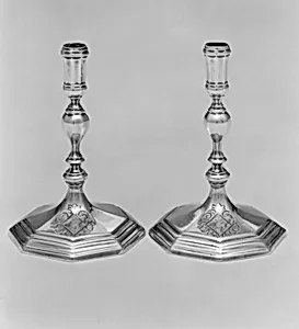 Pair of tapersticks