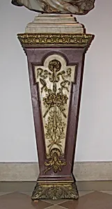 Pedestal [Woman of Algiers]