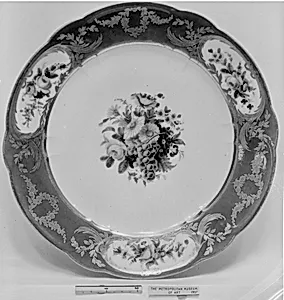 Plate (part of a service)