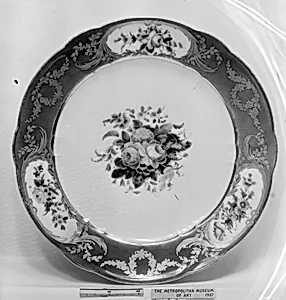 Plate (part of a service)