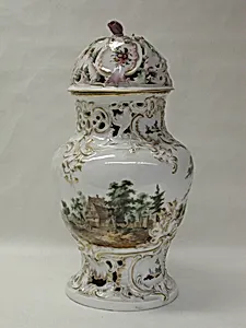 Potpourri vase