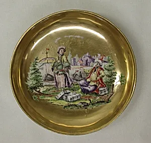 Saucer (part of a service)