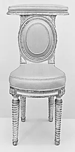 Side chair (voyeuse)