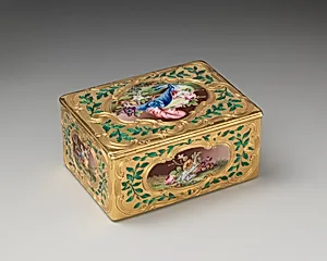 Snuffbox
