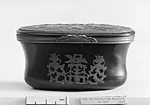 Snuffbox