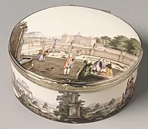 Snuffbox by Imperial Porcelain Manufactory, St. Petersburg