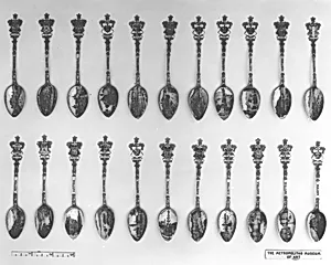 Souvenir spoon