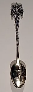 Souvenir spoon with finial in form of arms of England