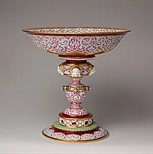 Standing cup (coupe Chenavard)