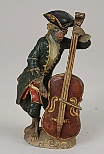 Statuette belonging to a monkey orchestra