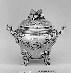 Sugar bowl in 18th century style