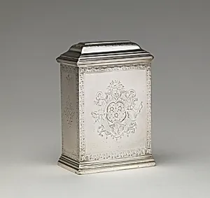 Tea caddy (one of a pair) by Augustin Courtauld