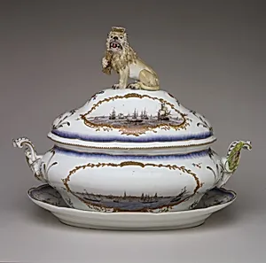 Tureen with cover by Meissen Manufactory