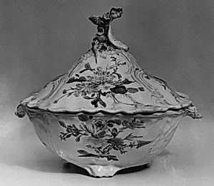 Tureen with cover