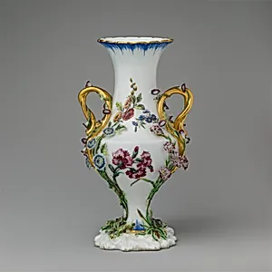 Vase (urne Duplessis) (one of a group of three)