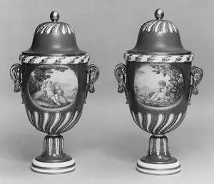 Vase with cover (vase feuille de laurier) (one of a pair)