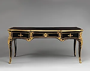 Writing table (bureau plat)