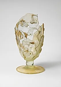 Glass beaker with snake-thread decoration