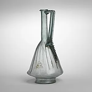 Glass jug