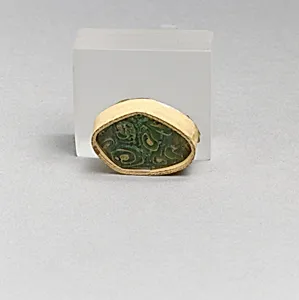 Glass mosaic fragment