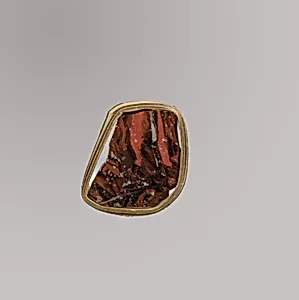 Glass mosaic inlay fragment