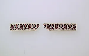 Glass mosaic inlay fragments