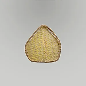 Glass network mosaic fragment