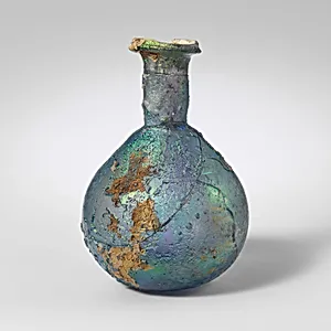 Glass perfume bottle