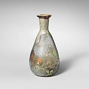 Glass perfume bottle