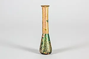 Glass perfume bottle