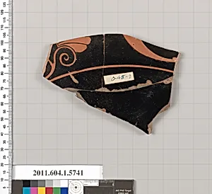 Terracotta fragment of a kylix: eye-cup (drinking cup)