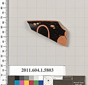 Terracotta fragment of a kylix: eye-cup (drinking cup)
