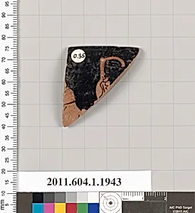 Terracotta rim fragment of a kylix (drinking cup)