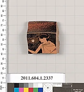 Terracotta rim fragment of a kylix (drinking cup)