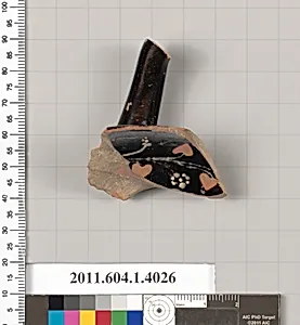 Terracotta rim fragment of a kylix (drinking cup)