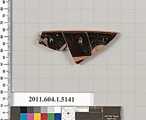 Terracotta rim fragment of a kylix (drinking cup)