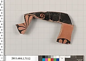Terracotta rim fragment of a kylix (drinking cup)