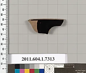 Terracotta rim fragment of a kylix (drinking cup)