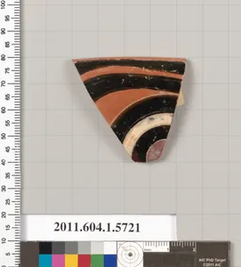 Terracotta rim fragment of a kylix: eye-cup (drinking cup)